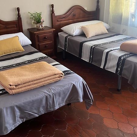 Hotel Hostal Sabor Fusion La Pradera de Navalhorno Esterno foto