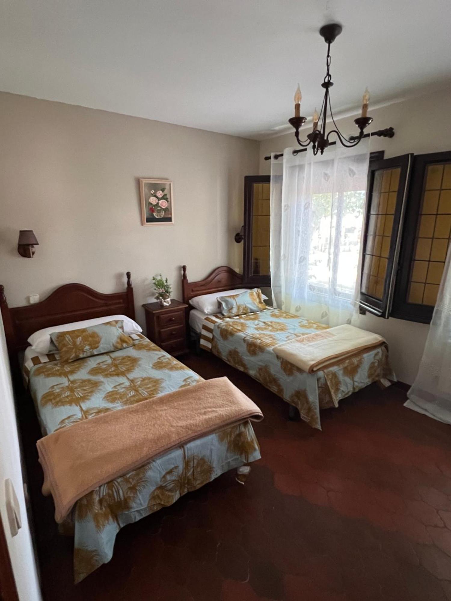 Hotel Hostal Sabor Fusion La Pradera de Navalhorno Esterno foto